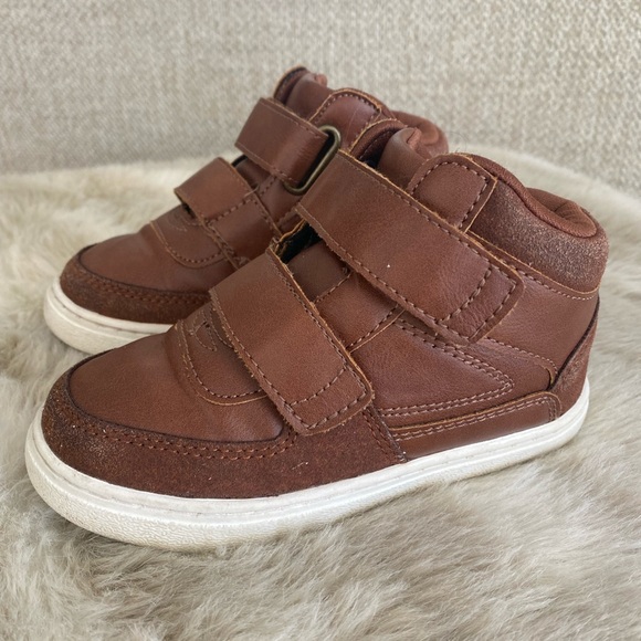 Children’s Place Toddler High Tops - Picture 4 of 5